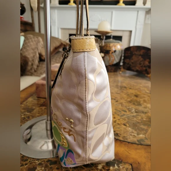 Coach Poppy Tote Bag - Picture 3 of 10